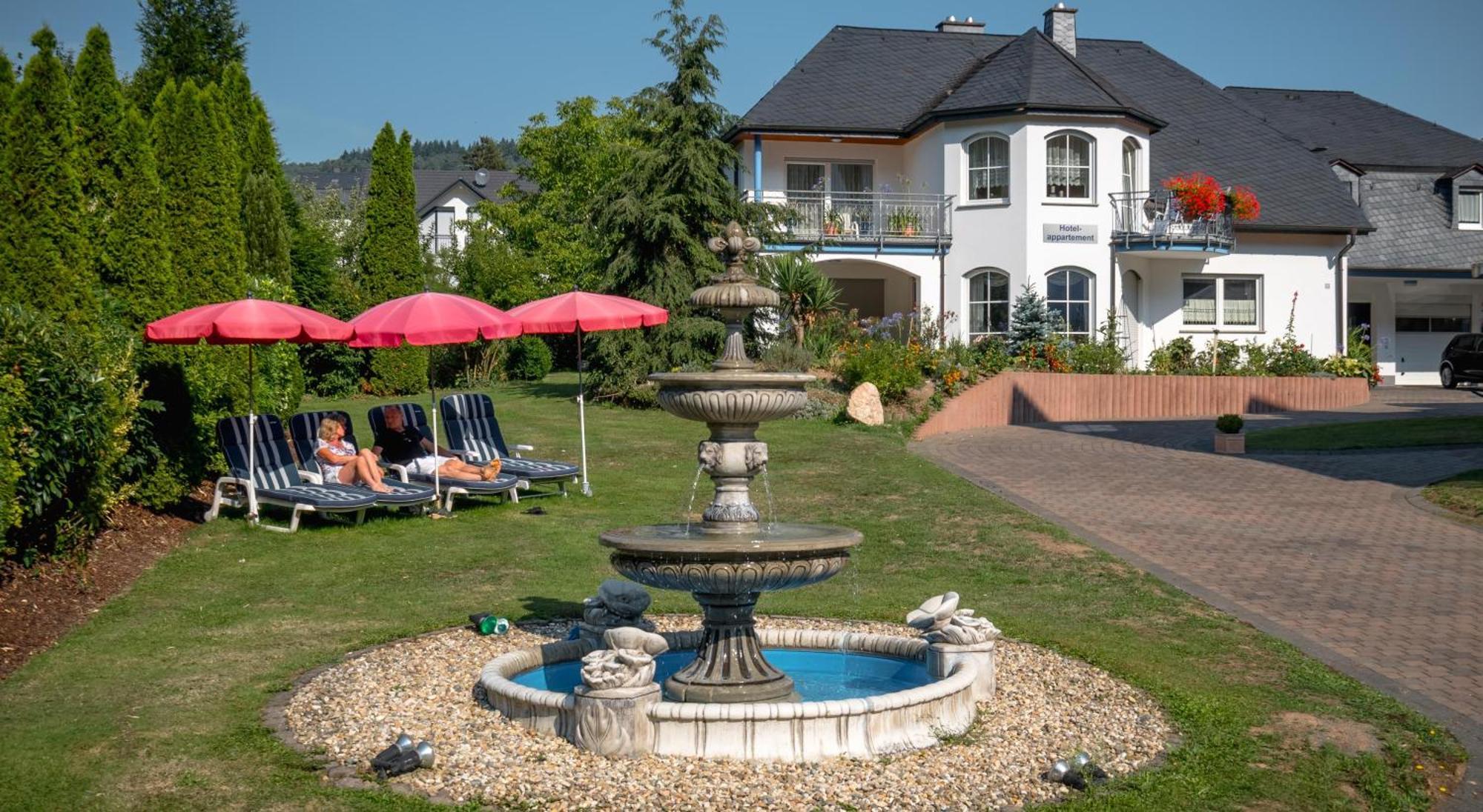 Hotel Bisenius Traben-Trarbach Exterior photo